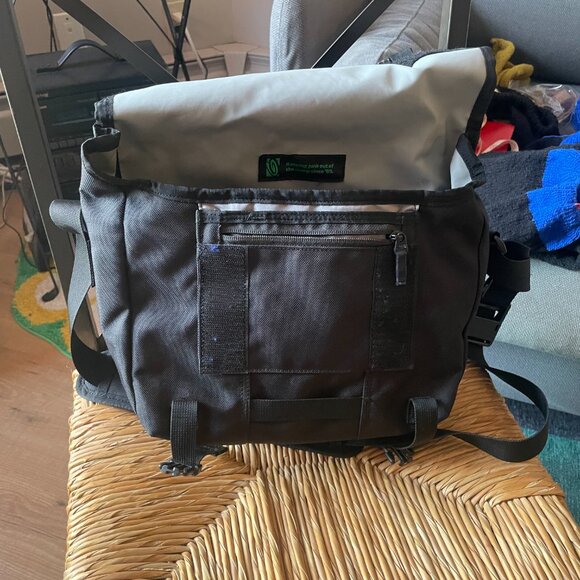 Timbuk2 Classic Messenger Bag - X-Small - Picture 4 of 4